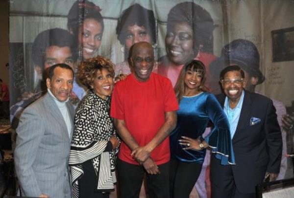 "Good Times" cast members Ralph Carter, Ja'Net DuBois, Jimmie Walker, BernNadette Stanis, and Johnny Brown at the 2020 Hollywood Show